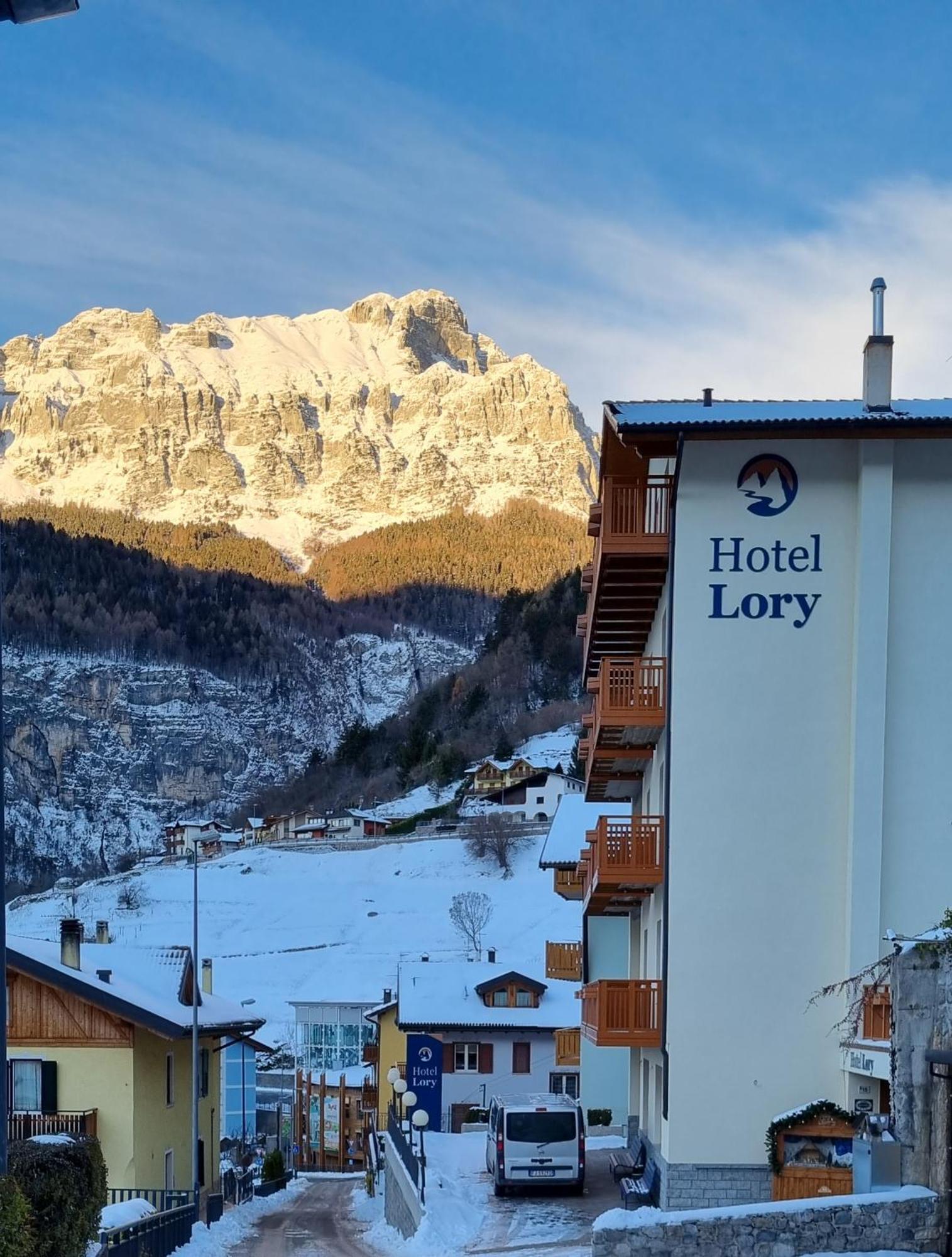 Hotel Lory - Molveno - Dolomiti Kültér fotó